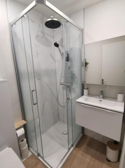 Appartamento Le Stoubenn, Raffine Et Chaleureux Concarneau Esterno foto