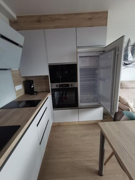 Appartamento Le Stoubenn, Raffine Et Chaleureux Concarneau Esterno foto