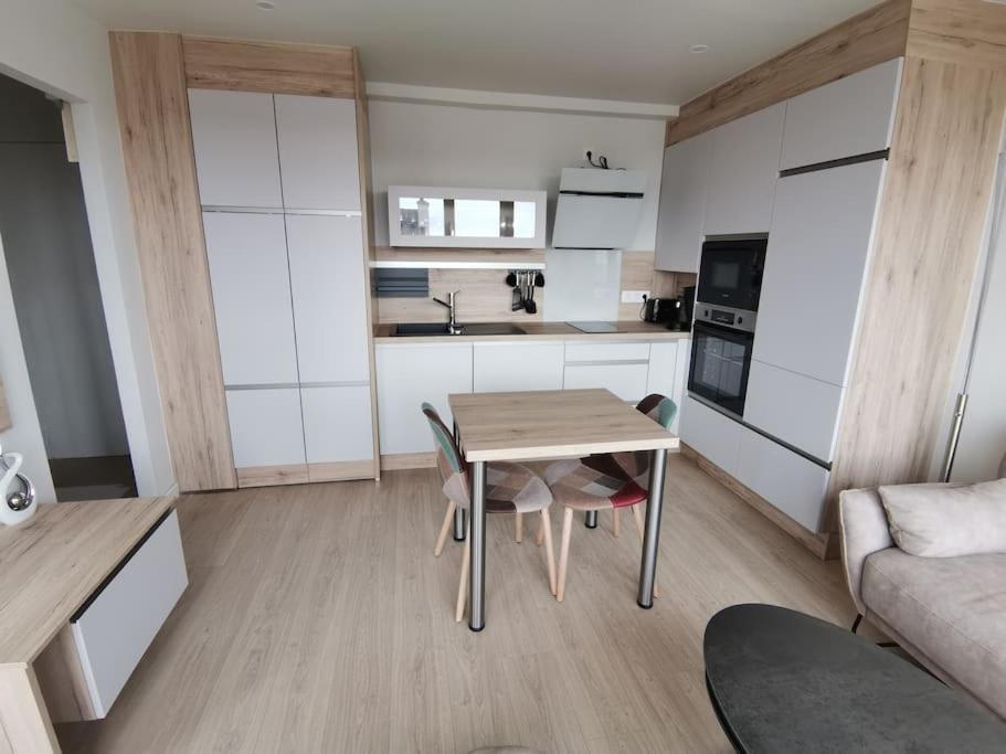 Appartamento Le Stoubenn, Raffine Et Chaleureux Concarneau Esterno foto